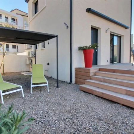 Вилла Maison T3 Avec Parking Prive *